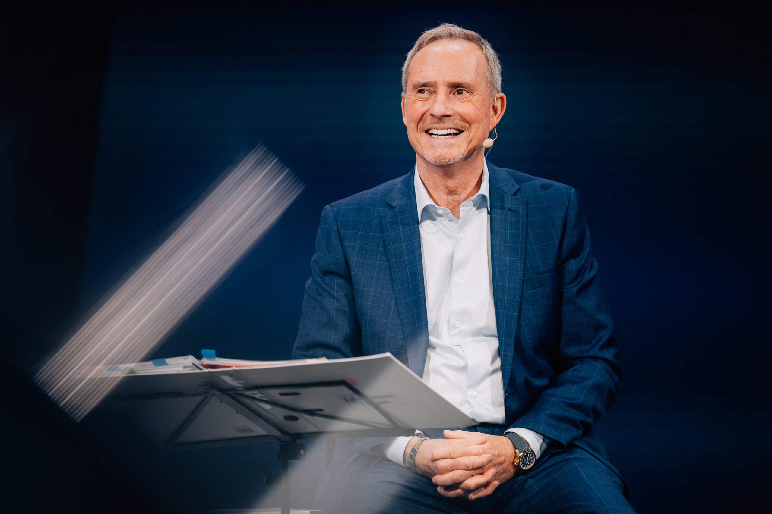 BodoSchaeferAkademie-Posi2025-InkEnglisch-71